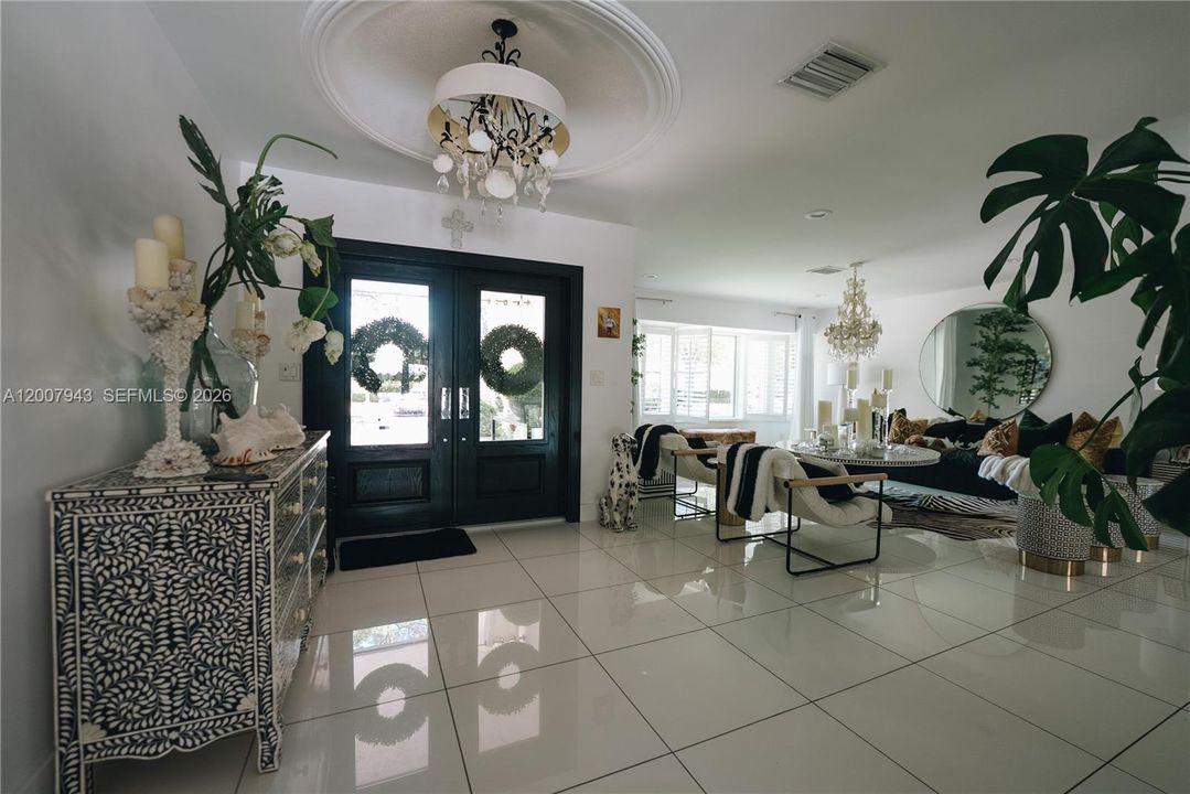 For Sale: $2,350,000 (4 beds, 3 baths, 4164 Square Feet)