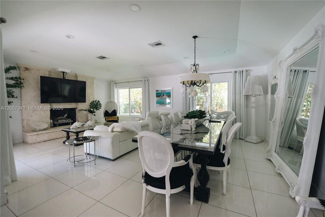 For Sale: $2,350,000 (4 beds, 3 baths, 4164 Square Feet)