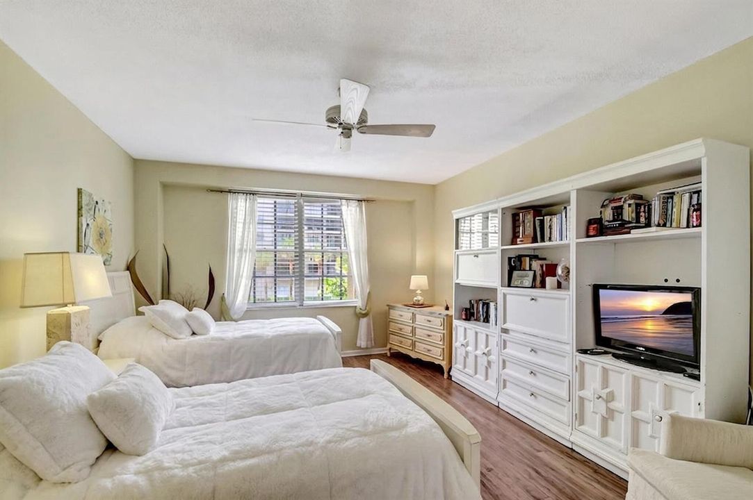 34-Second Bedroom-2