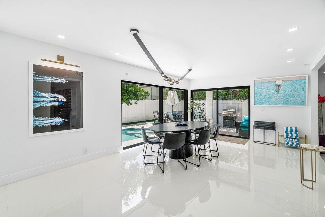 2724 North Ocean Blvd