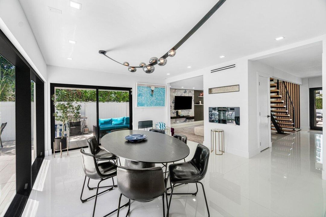 2724 North Ocean Blvd