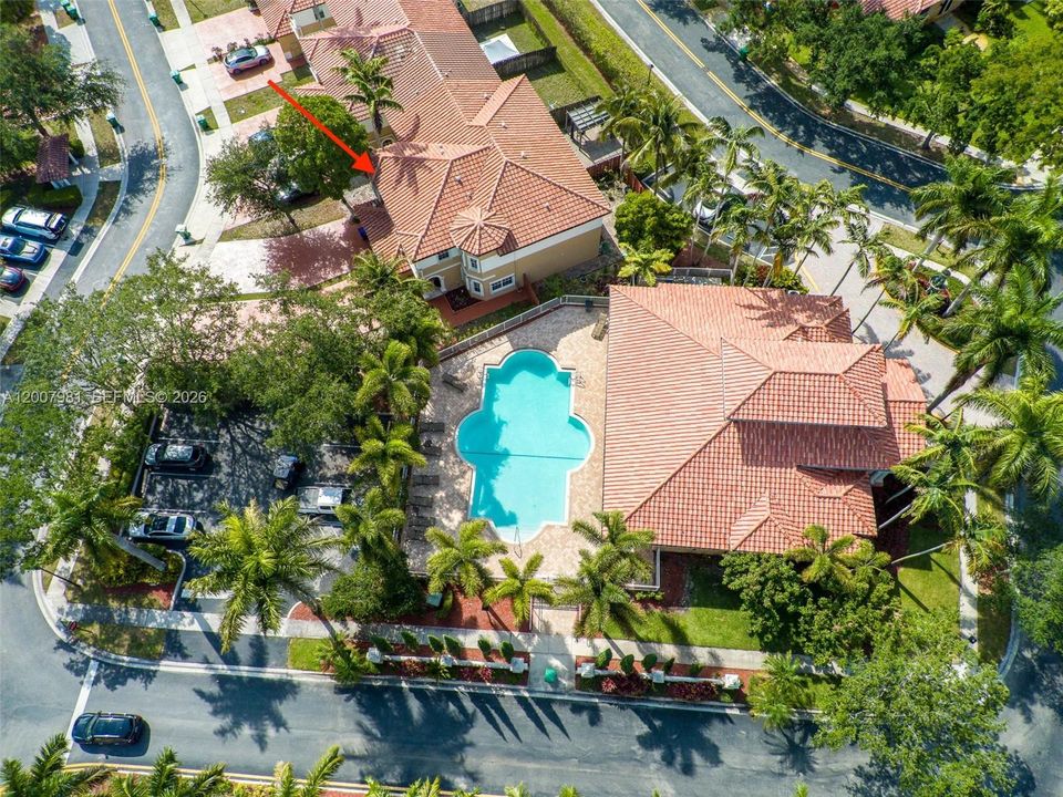 En Venta: $510,000 (4 camas, 2 baños, 1939 Pies cuadrados)