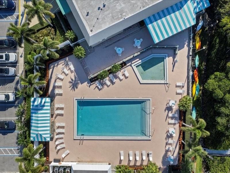 Large heated pools along the river