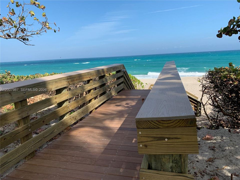 Free Beaches very close by.