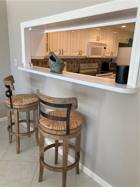 Breakfast Bar