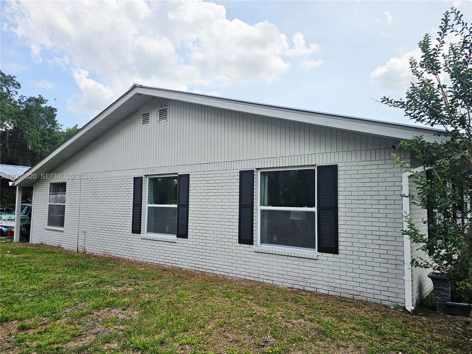For Sale: $747,000 (5 beds, 5 baths, 0 Square Feet)