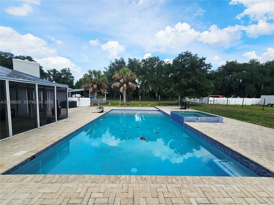 For Sale: $747,000 (5 beds, 5 baths, 0 Square Feet)
