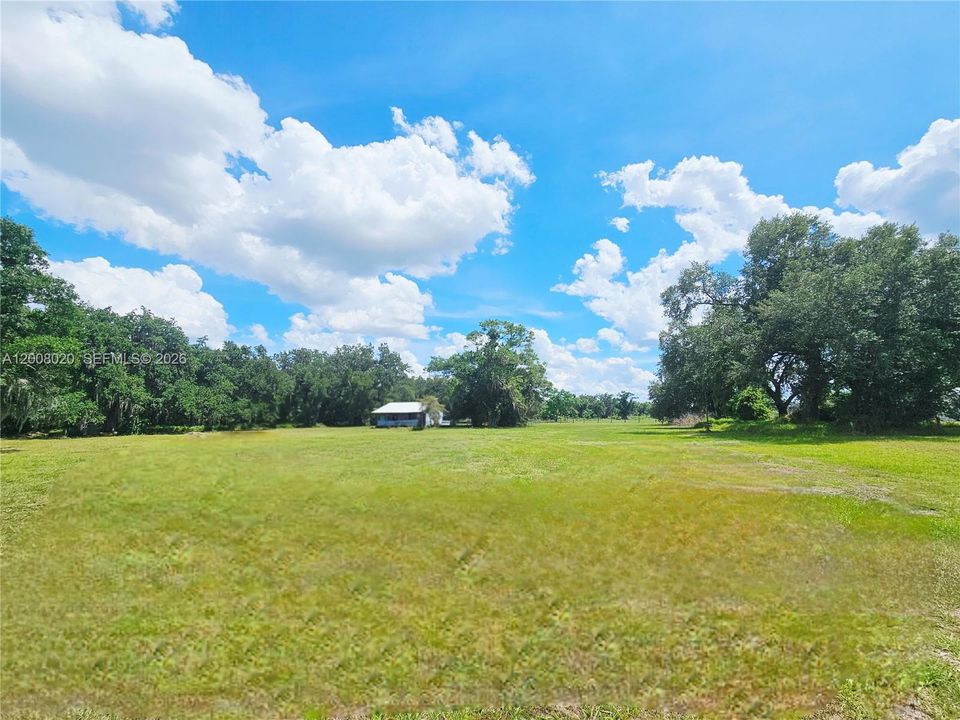 For Sale: $747,000 (5 beds, 5 baths, 0 Square Feet)
