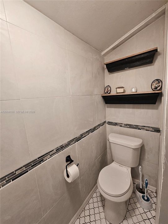 For Sale: $747,000 (5 beds, 5 baths, 0 Square Feet)