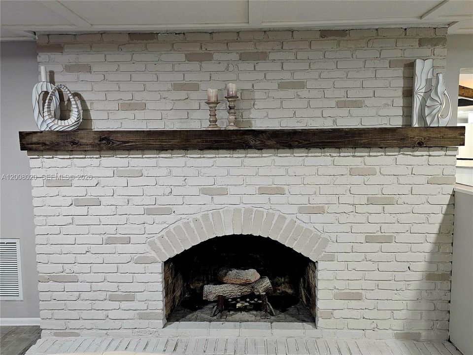 For Sale: $747,000 (5 beds, 5 baths, 0 Square Feet)