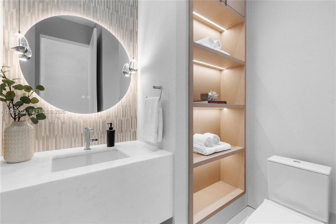 В аренду: $32,000 (5 спален, 4 ванн, 3646 Квадратных фут)
