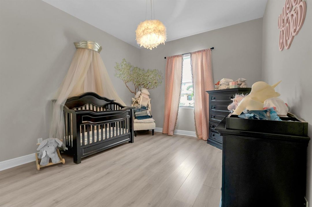 16050 Bedroom 4