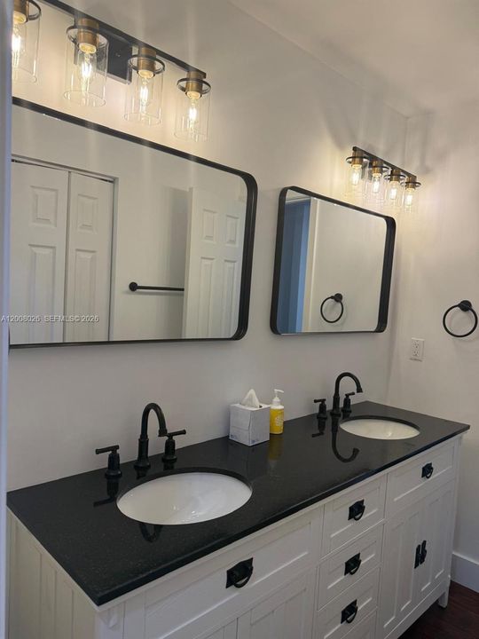 For Sale: $400,000 (4 beds, 2 baths, 2080 Square Feet)