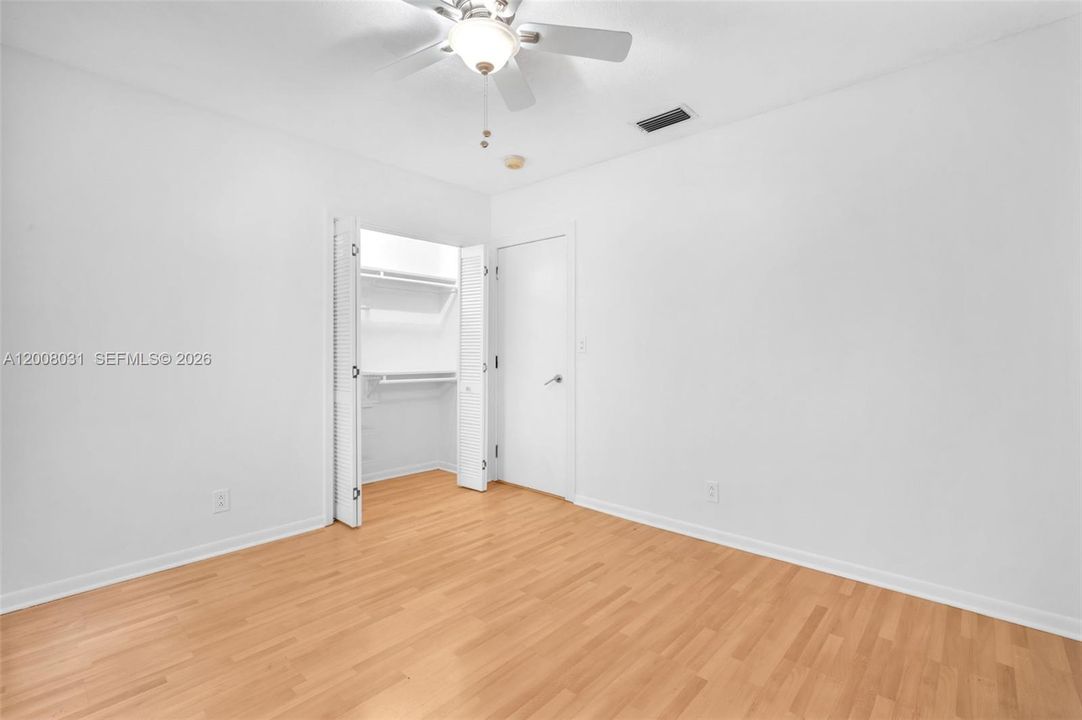 For Rent: $6,500 (5 beds, 2 baths, 2496 Square Feet)