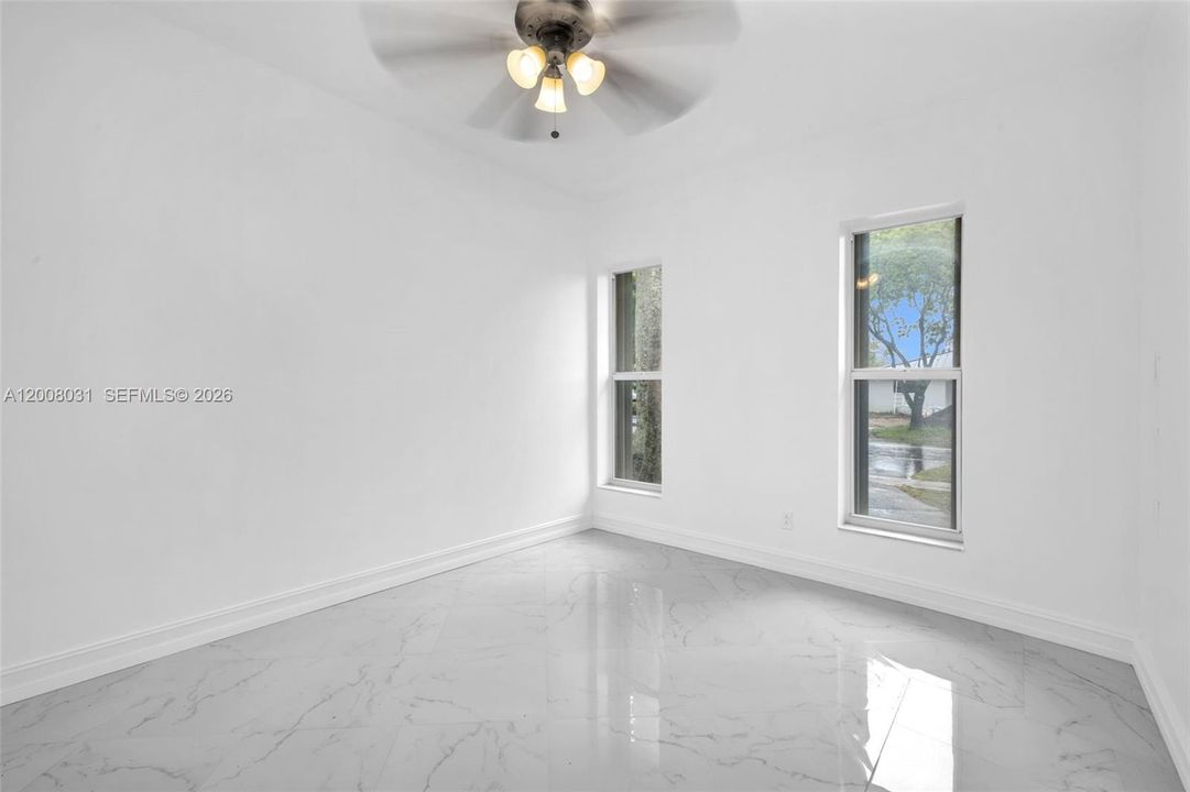 For Rent: $6,500 (5 beds, 2 baths, 2496 Square Feet)