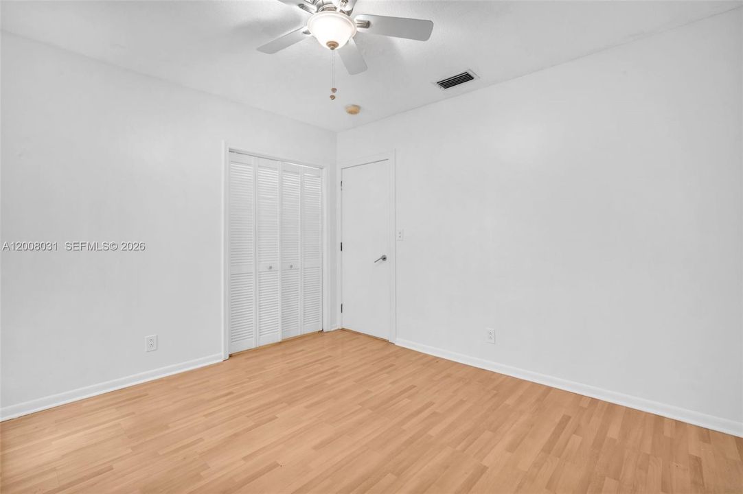 For Rent: $6,500 (5 beds, 2 baths, 2496 Square Feet)