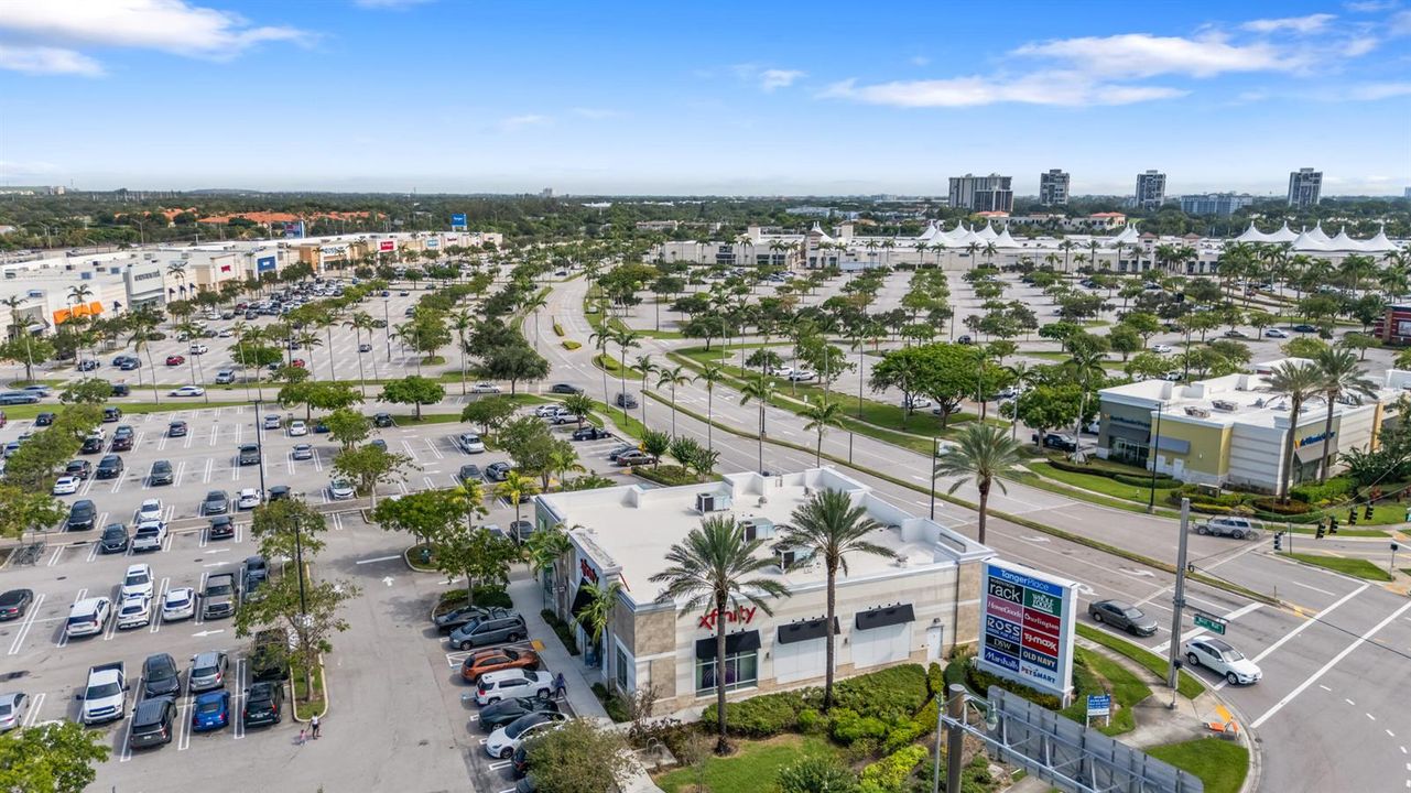 38_west palm beach - outlet