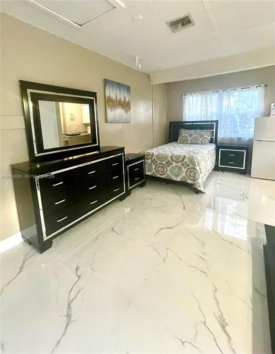 For Rent: $1,500 (0 beds, 1 baths, 0 Square Feet)