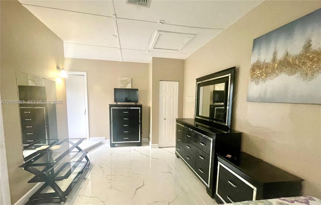 For Rent: $1,500 (0 beds, 1 baths, 0 Square Feet)