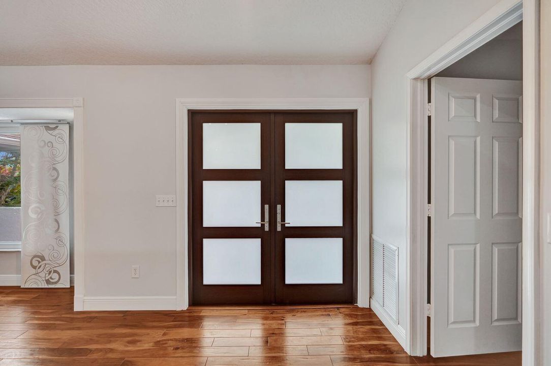 Living Room and Entrance