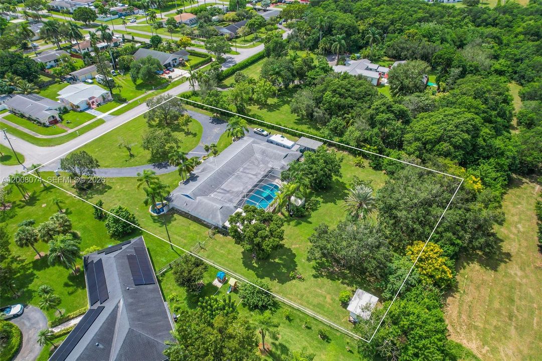 На продажу: $1,295,000 (4 спален, 3 ванн, 2826 Квадратных фут)