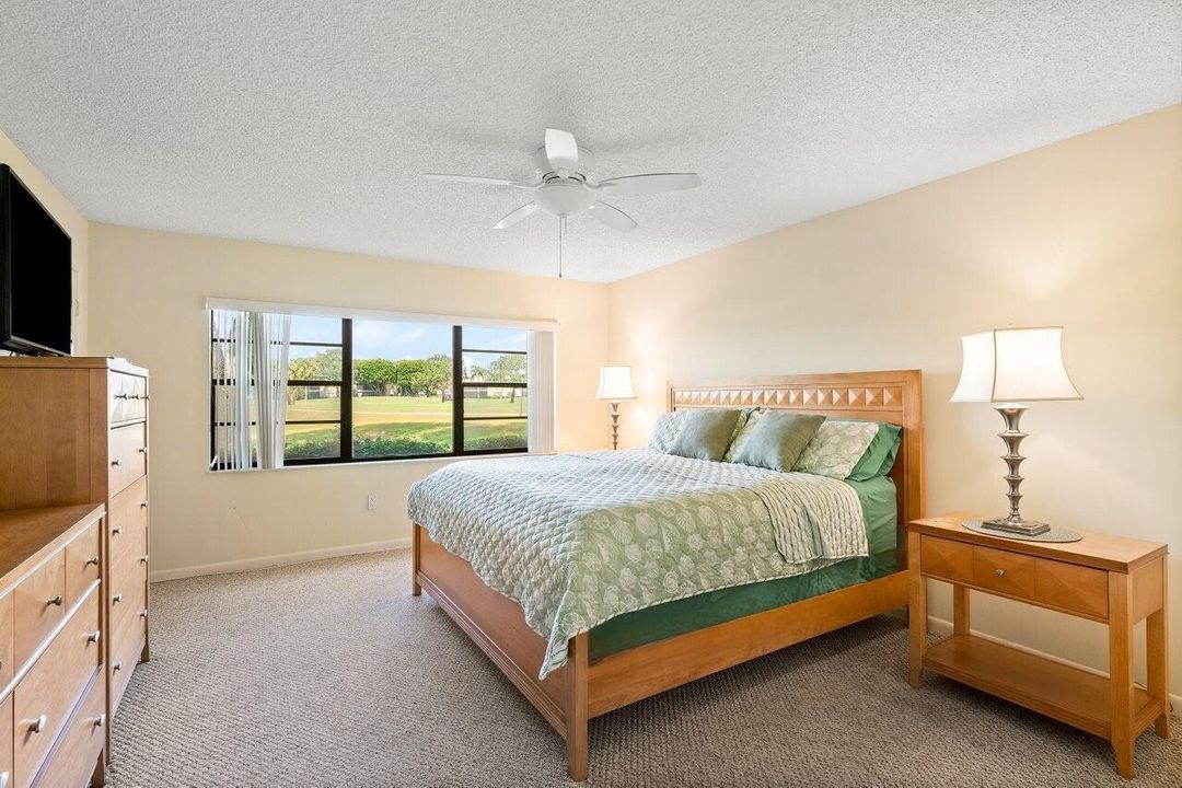 Primary Bedroom En-Suite