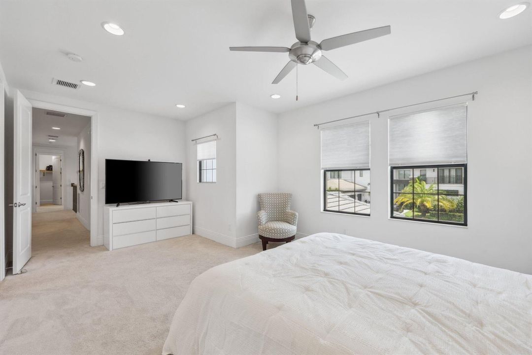 Bedroom 2 - 2nd floor