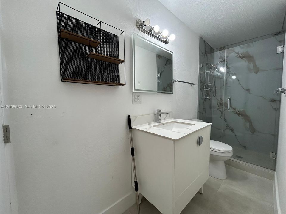 En Renta: $1,300 (1 camas, 1 baños, 241 Pies cuadrados)