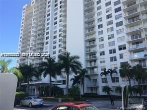 For Sale: $178,000 (1 beds, 1 baths, 1066 Square Feet)