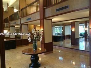 For Sale: $178,000 (1 beds, 1 baths, 1066 Square Feet)