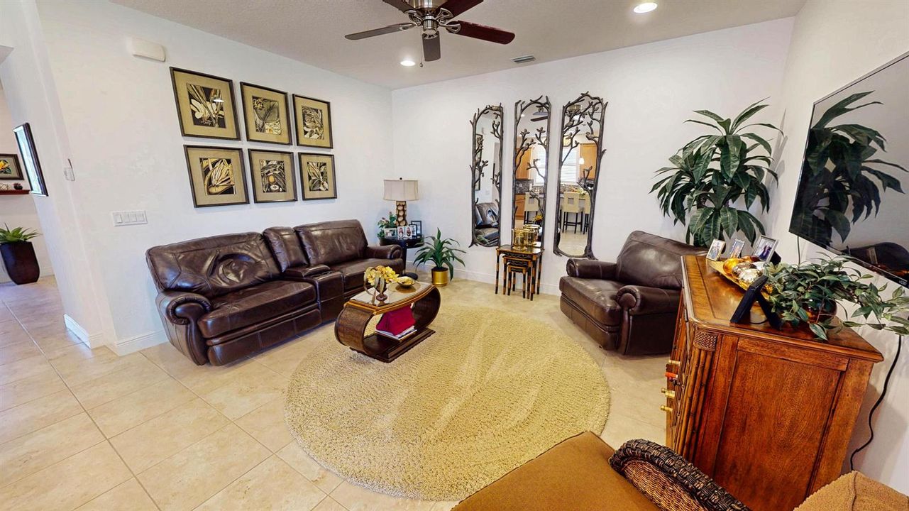 12451-SW-Weeping-Willow-04272026_065350
