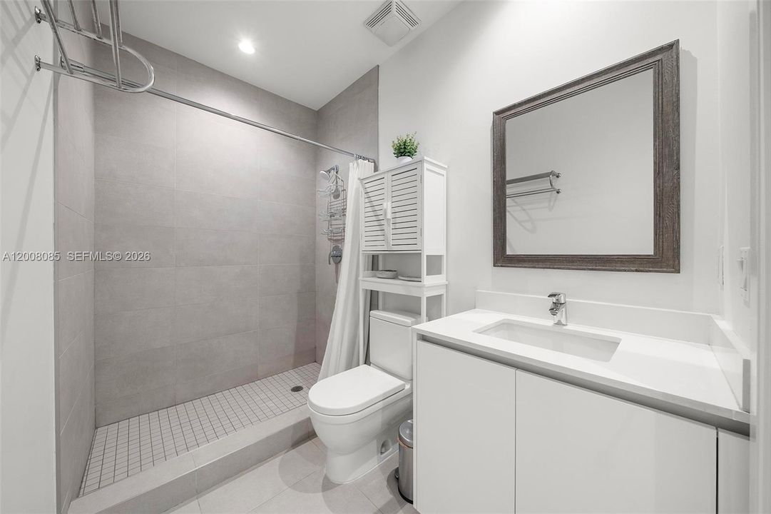 На продажу: $999,000 (3 спален, 3 ванн, 1527 Квадратных фут)