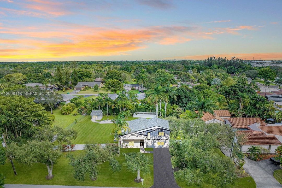 Activo con contrato: $850,000 (4 camas, 2 baños, 1854 Pies cuadrados)