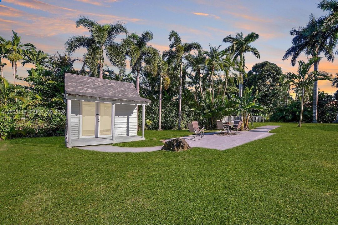 Activo con contrato: $850,000 (4 camas, 2 baños, 1854 Pies cuadrados)