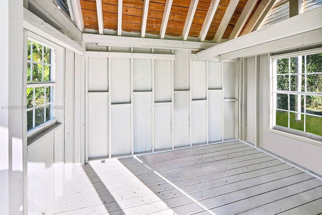 Activo con contrato: $850,000 (4 camas, 2 baños, 1854 Pies cuadrados)