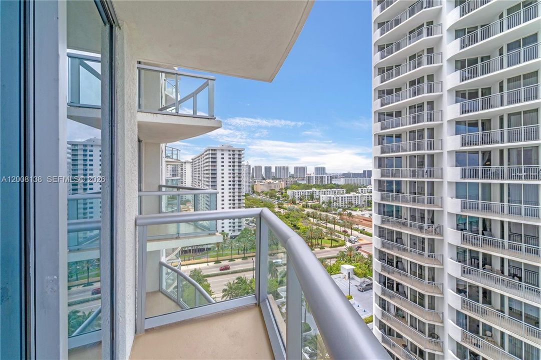 For Sale: $949,000 (2 beds, 2 baths, 0 Square Feet)