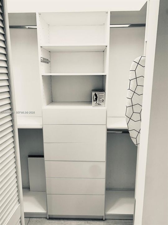 En Venta: $390,000 (0 camas, 1 baños, 507 Pies cuadrados)