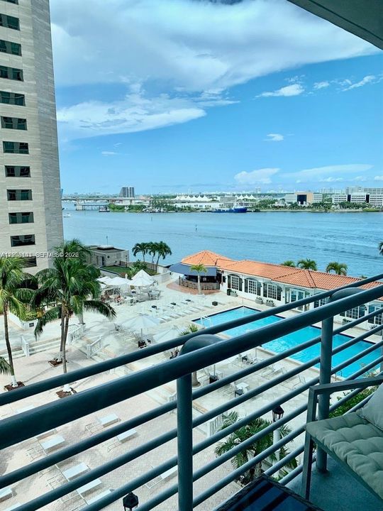 En Venta: $390,000 (0 camas, 1 baños, 507 Pies cuadrados)