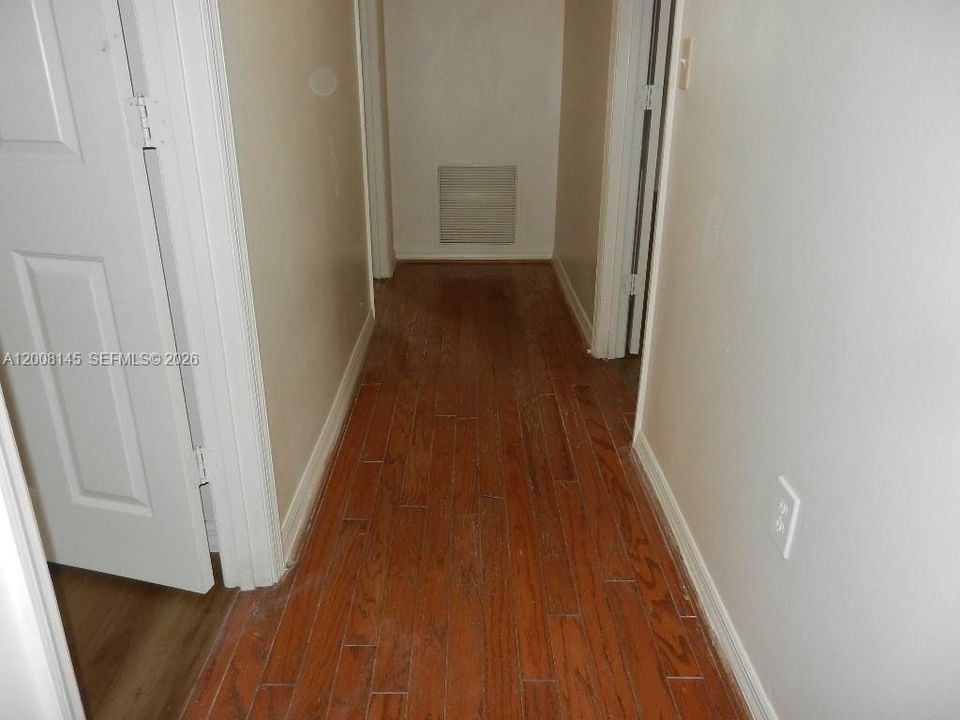 В аренду: $5,000 (5 спален, 3 ванн, 3391 Квадратных фут)