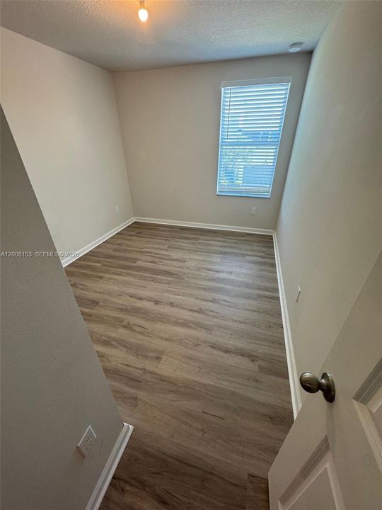 For Sale: $399,000 (3 beds, 2 baths, 1454 Square Feet)