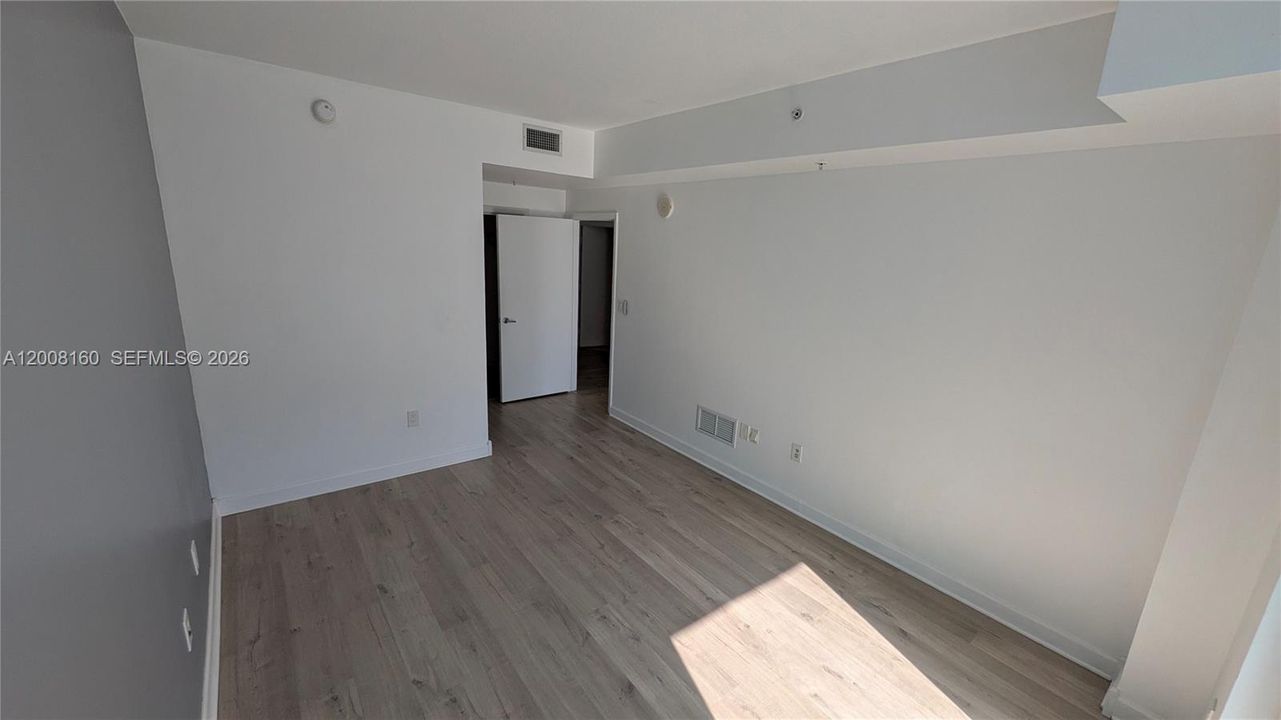 En Venta: $399,900 (1 camas, 1 baños, 780 Pies cuadrados)