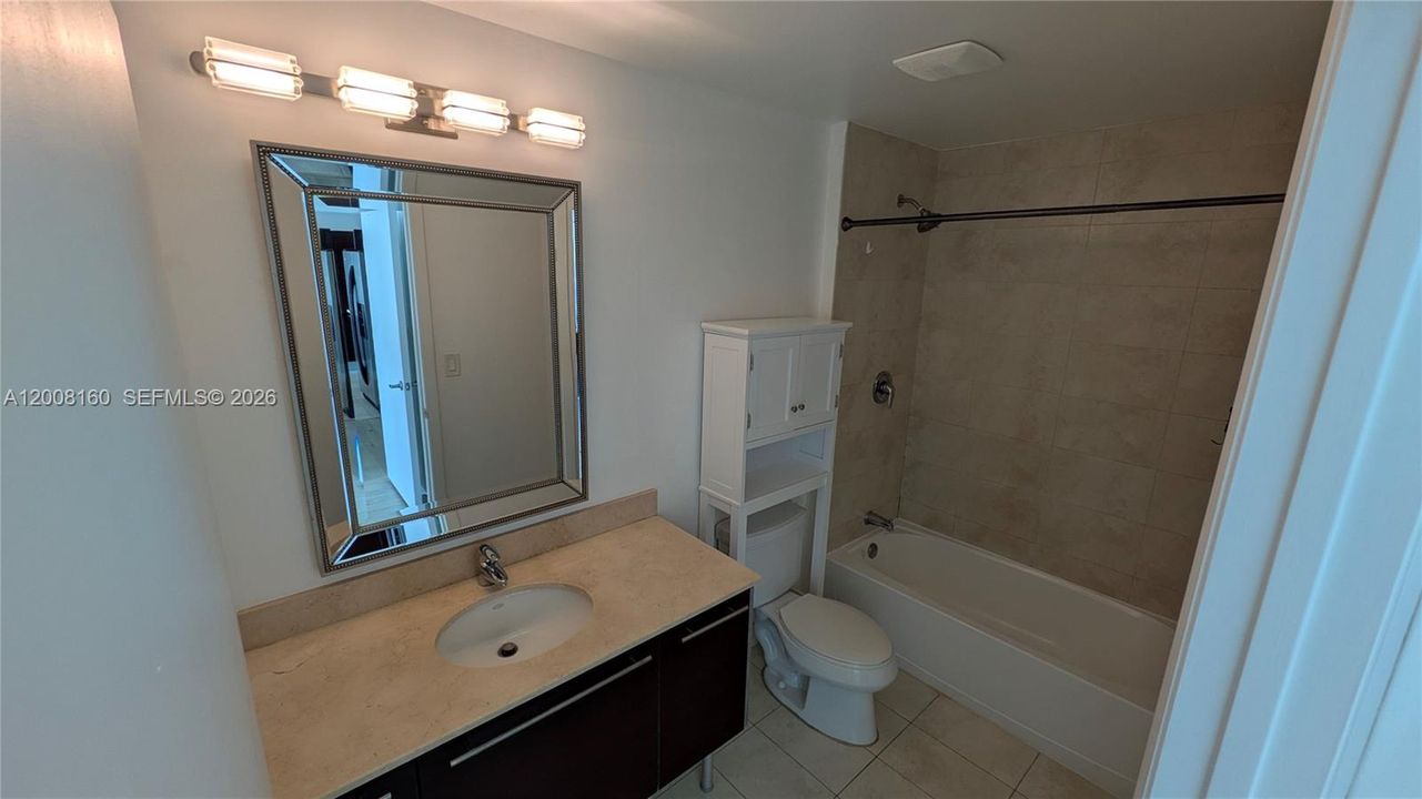 En Venta: $399,900 (1 camas, 1 baños, 780 Pies cuadrados)