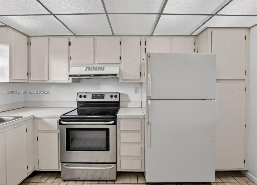 For Sale: $229,000 (2 beds, 2 baths, 1180 Square Feet)
