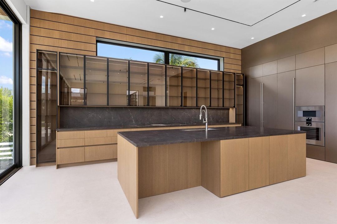 Kitchen 5
