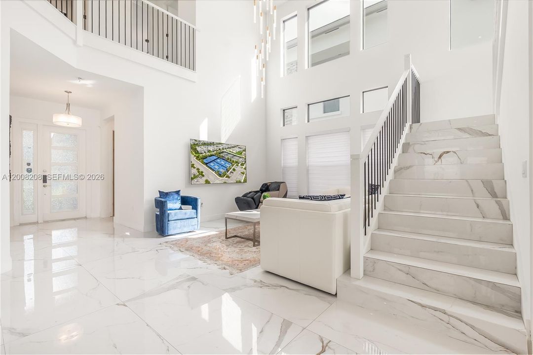 For Rent: $17,000 (5 beds, 7 baths, 4484 Square Feet)