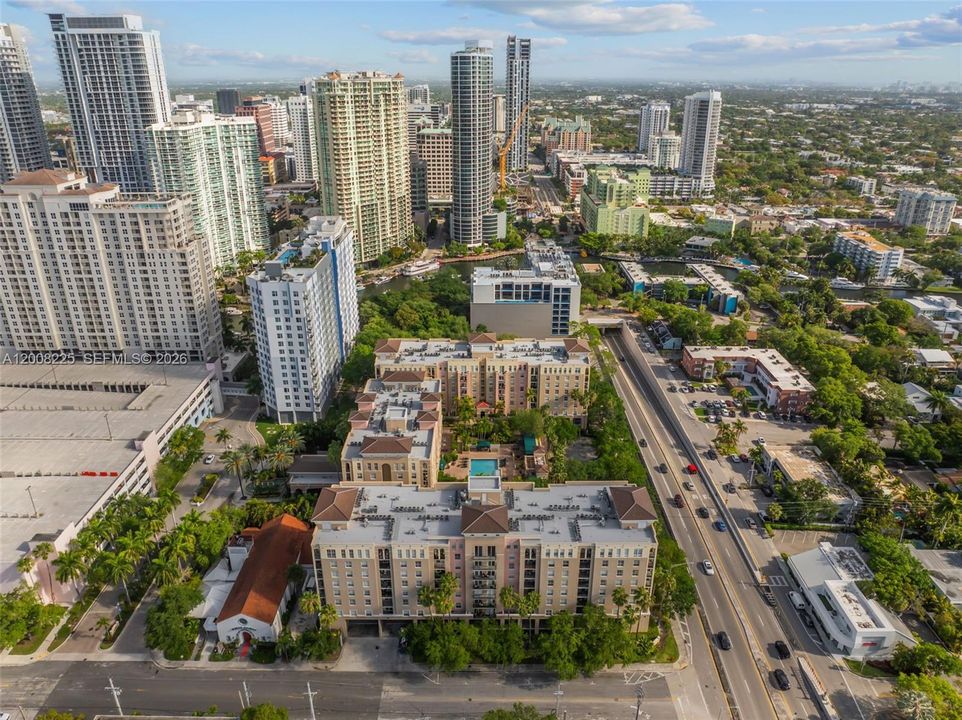 En Venta: $285,000 (1 camas, 1 baños, 808 Pies cuadrados)