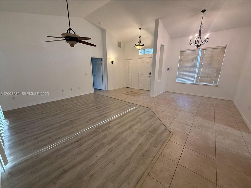 For Rent: $2,700 (3 beds, 2 baths, 2026 Square Feet)