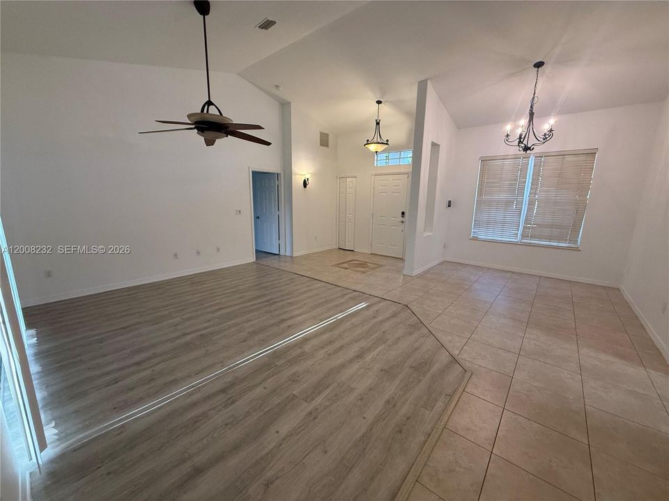 For Rent: $2,700 (3 beds, 2 baths, 2026 Square Feet)