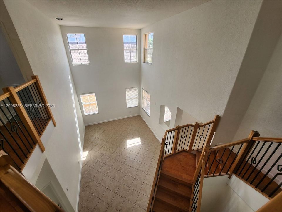 В аренду: $6,500 (4 спален, 4 ванн, 3053 Квадратных фут)