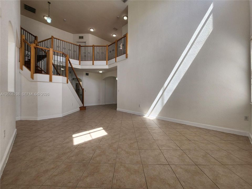 В аренду: $6,500 (4 спален, 4 ванн, 3053 Квадратных фут)